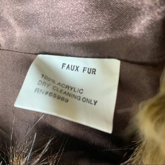 Faux Frenzi By Dena Plush Faux Fur Velour Wide Wrap Shawl Scarf Black & Brown - Picture 11 of 12